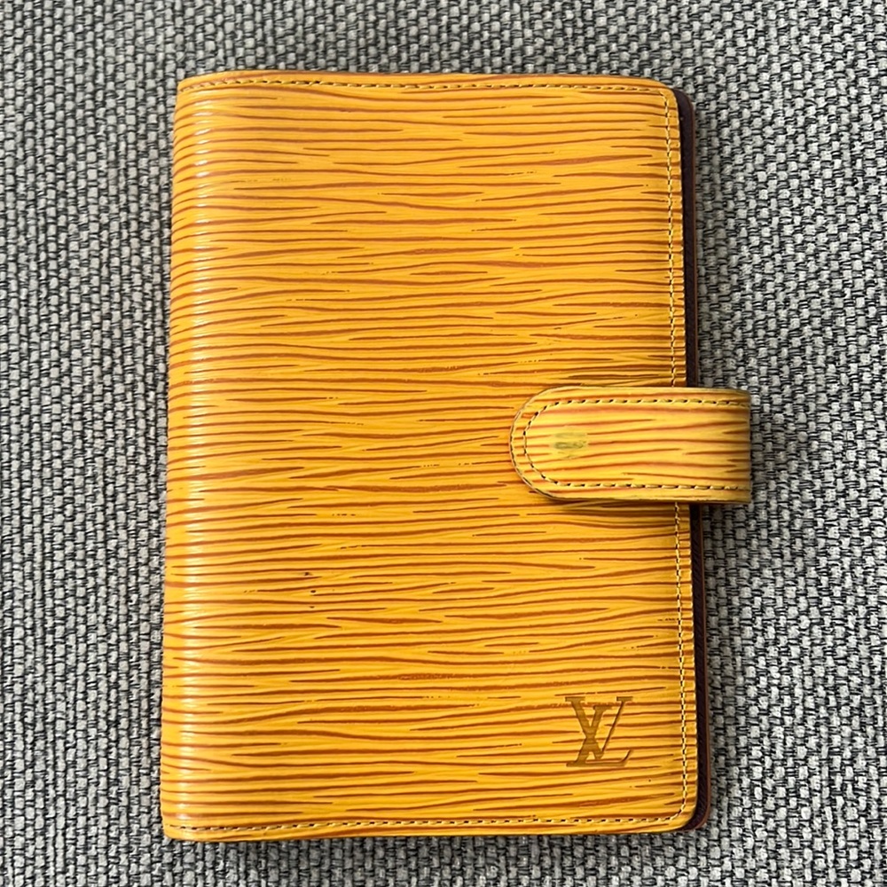 LV AUTH Louis Vuitton EPI yellow Agenda PM